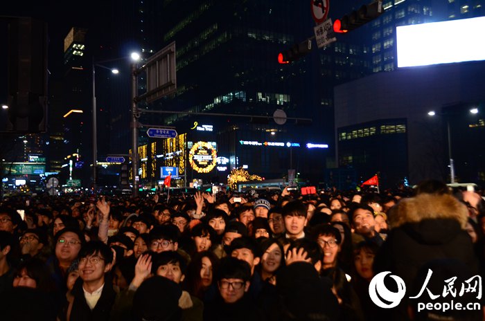 韓國在首爾普信閣舉行敲鐘儀式 喜迎新年